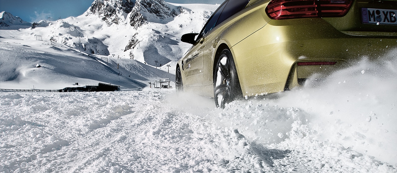 HOT WHEELS ON SNOW AND ICE.